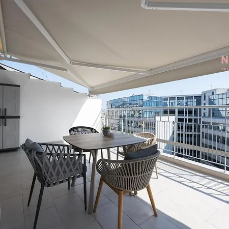 Penthouse Level 7, Nilie Hospitality Mgmt Lejlighed Thessaloníki